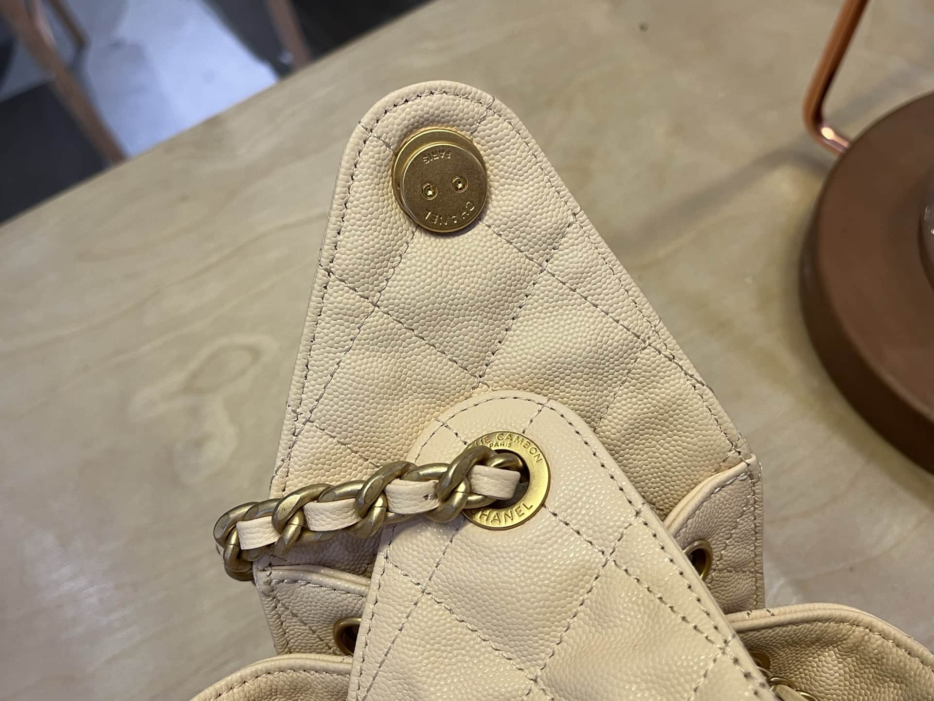 Chanel 25 Small Hobo handbag AS5293 Grained Calfskin & Gold-tone Metal Cream A