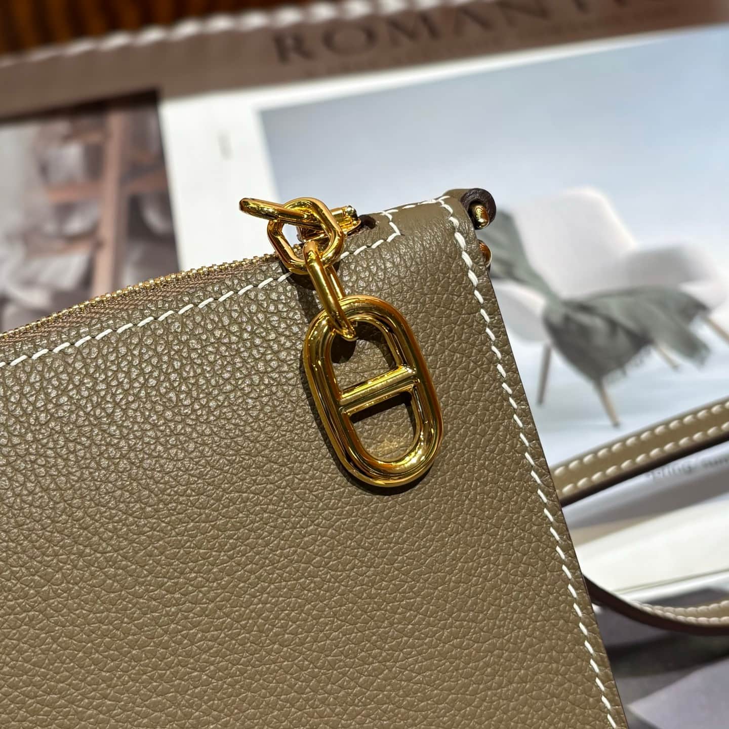 Hermes Zipengo Chaine d'Ancre To Go pouch Evergrain calfskin Etoupe WAX High