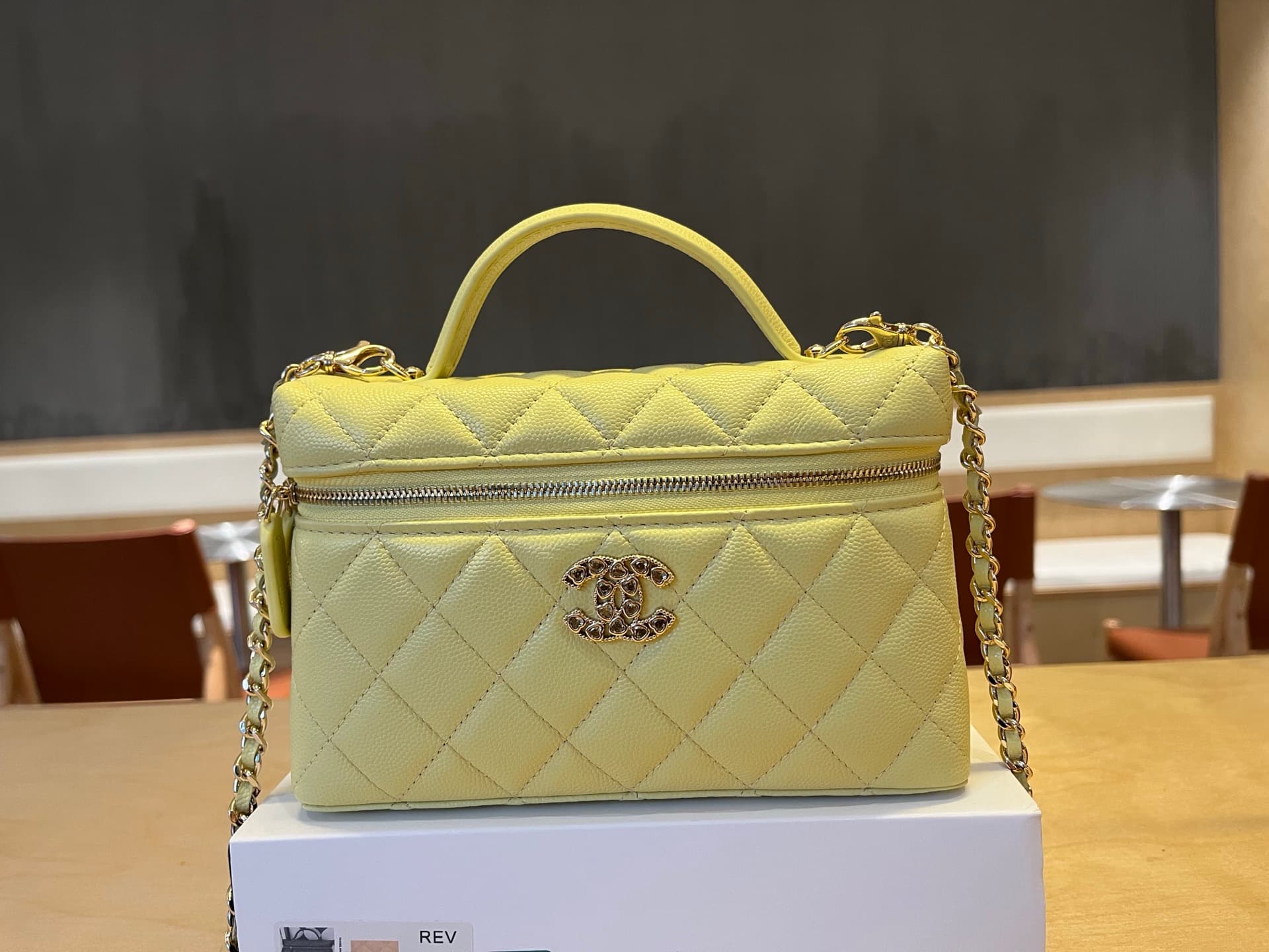 Chanel Vanity with Chain Grained Shiny Calfskin & Gold-Tone Yellow A96140 A