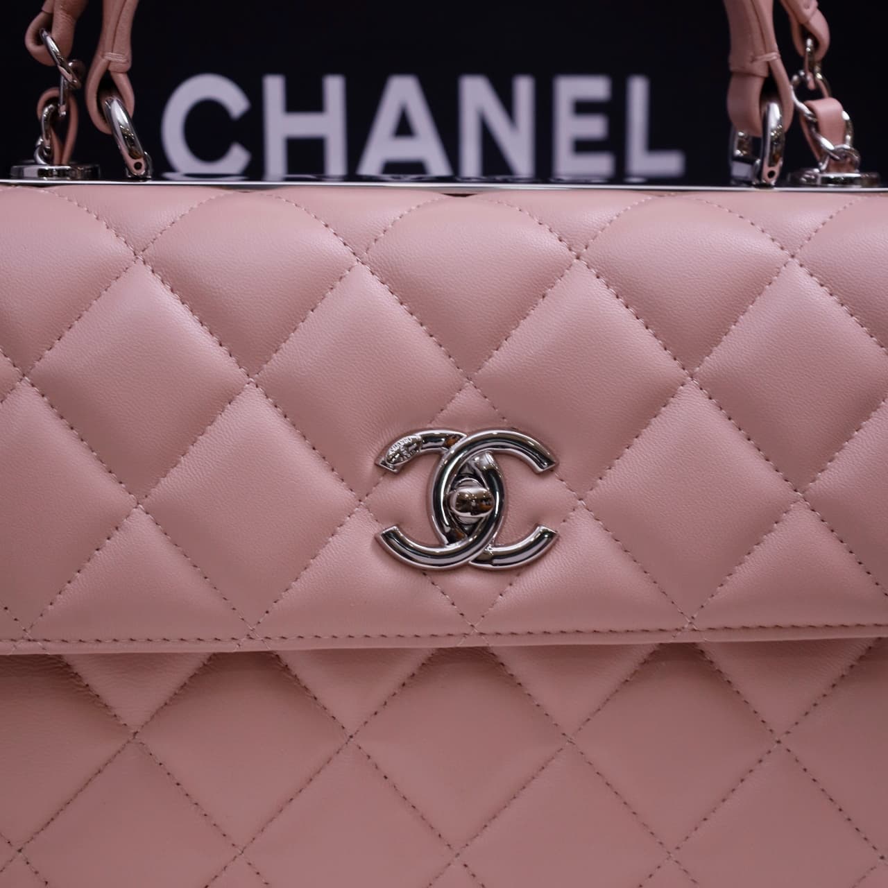 SMALL FLAP BAG WITH TOP HANDLE Lambskin Silver Metal Pink A