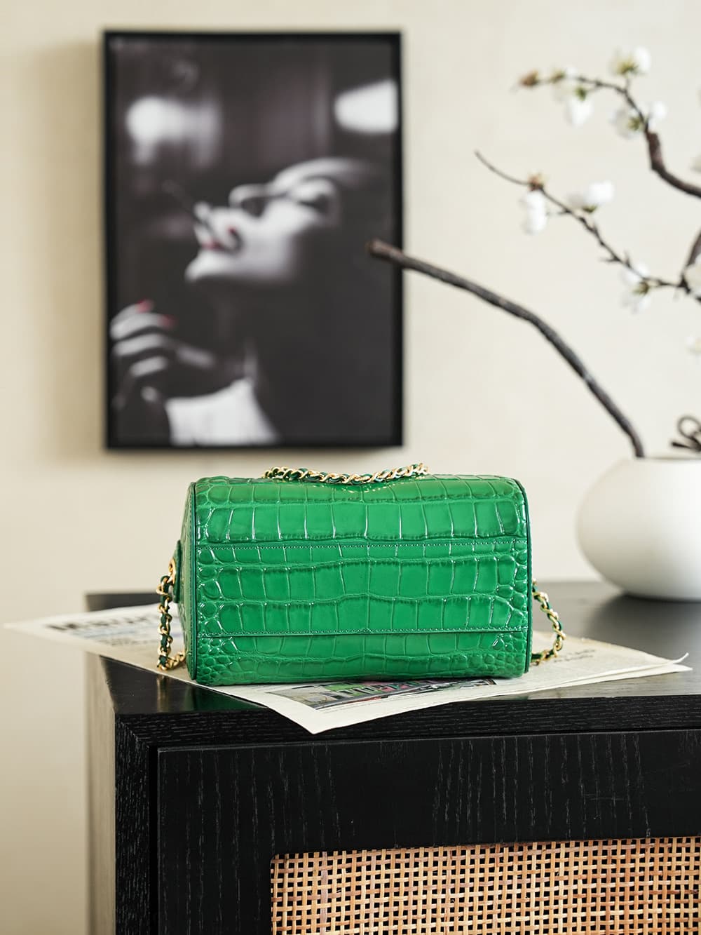 Chanel Mini Timeless Classic Barrel Bag crocodile-embossed calfskin& Gold-Tone Metal Green AP5390 A