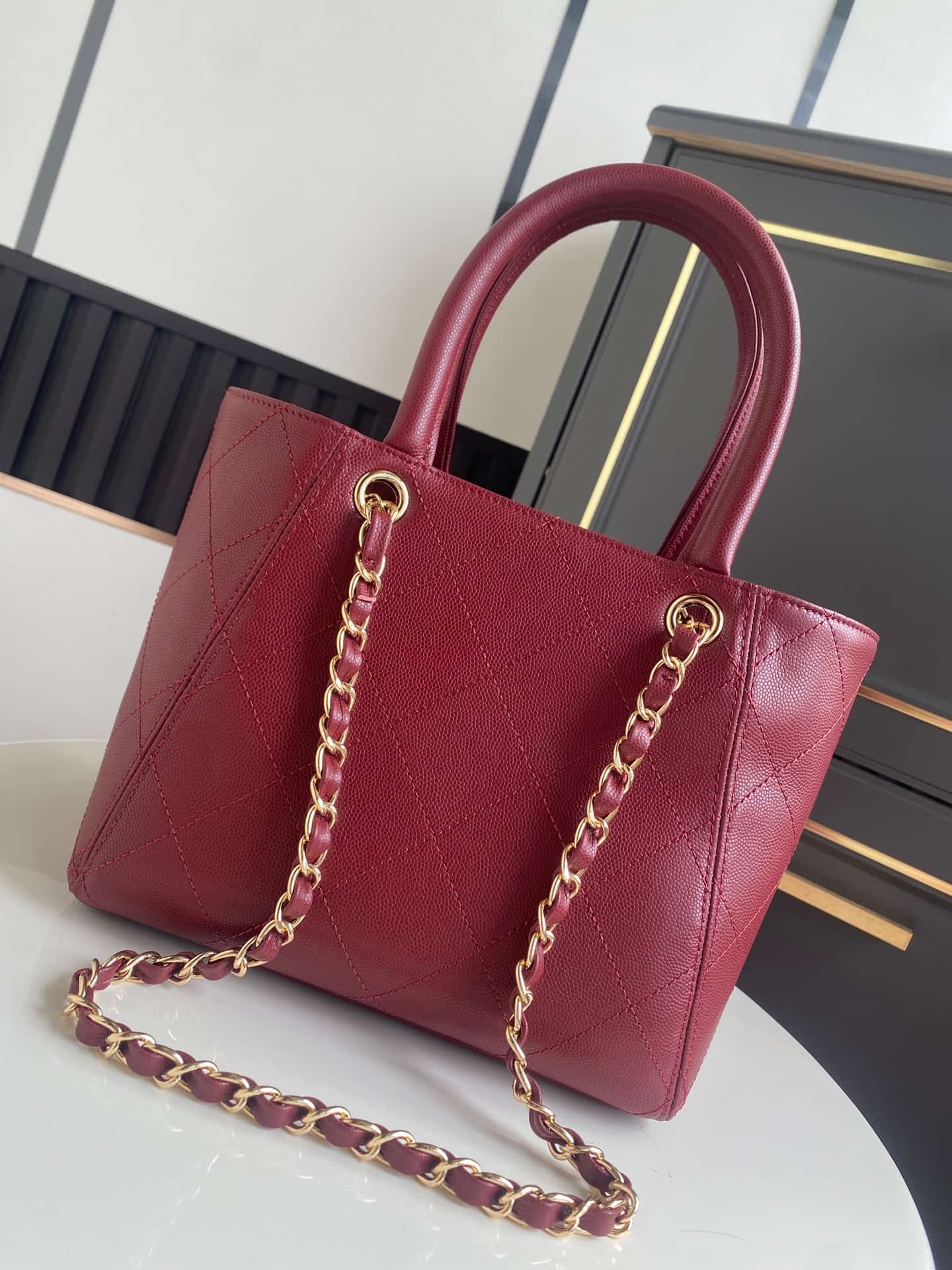 Chanel Tote Bag Grained Calfskin&Gold-Tone Metal Claret AS6025 High