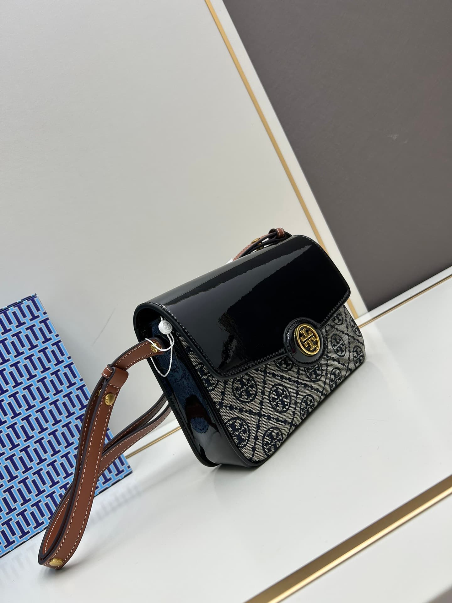 Tory Burch Robinson T Monogram Convertible Shoulder Bag Black High