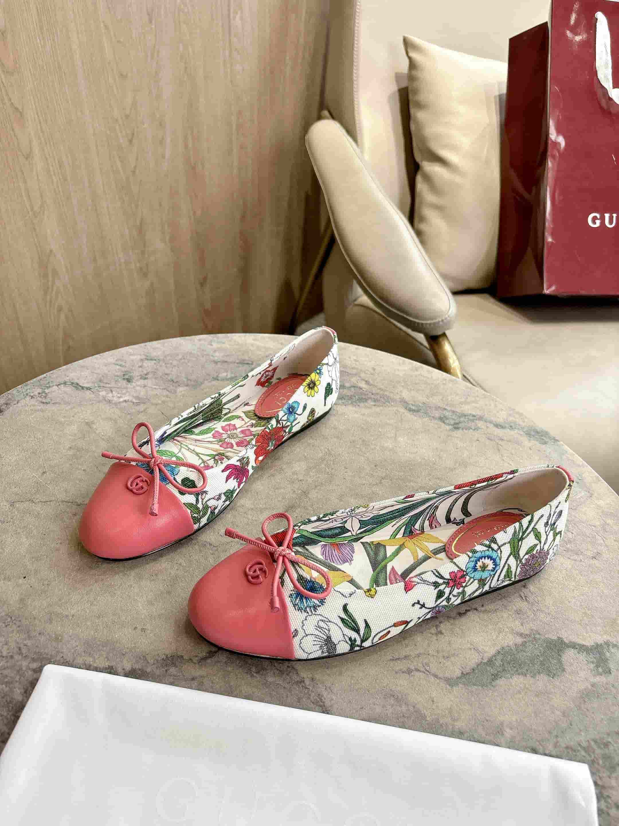 Gucci printed ballet flat Shoes Women