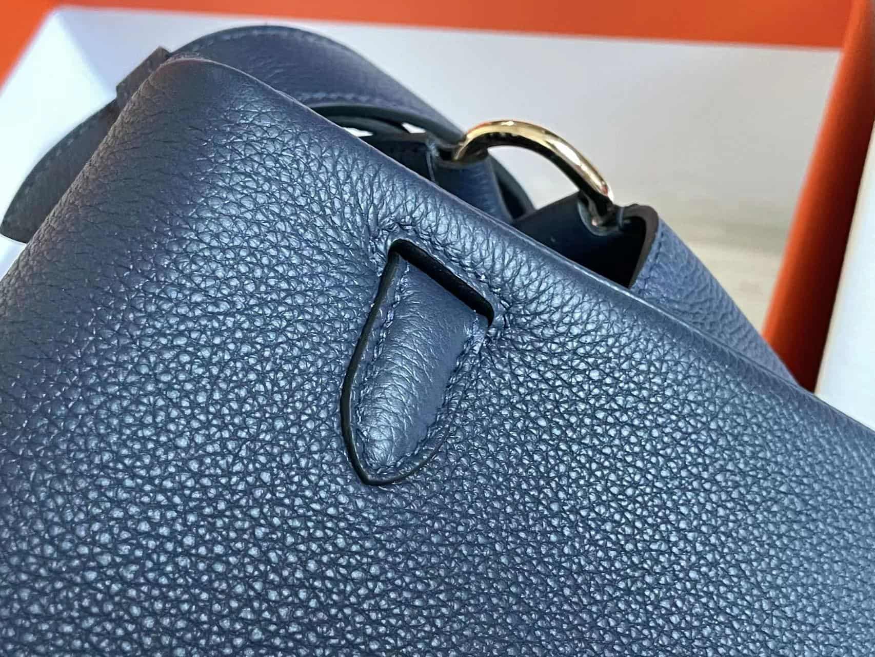 Hermes Kelly Messenger 25cm Taurillon Clemence Leather In Navy WAX