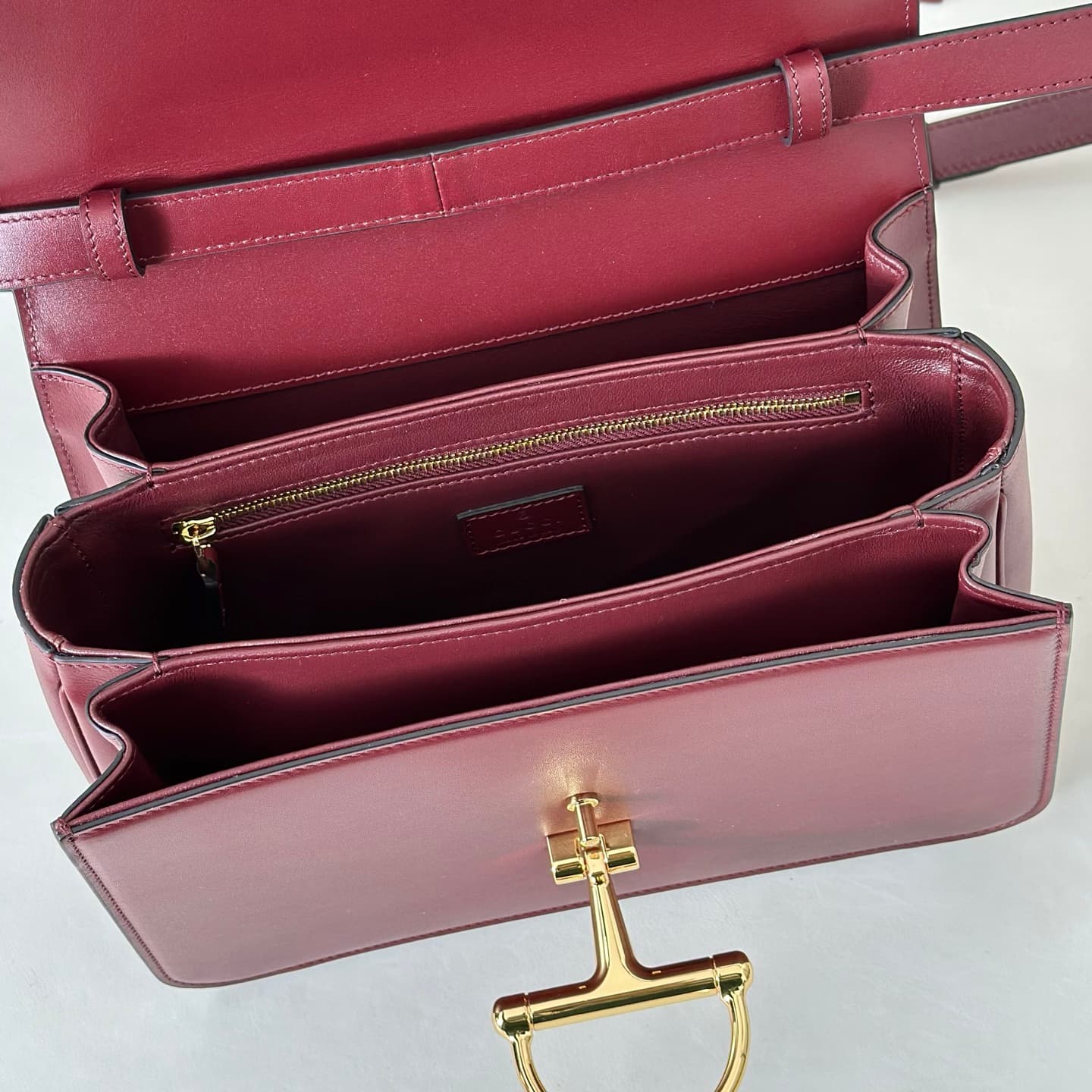 Gucci Siena medium top handle bag 855535 Claret High