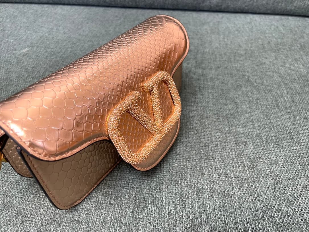 Valentino Garavani MINILOC mini shoulder bag 1133S Calfskin Rose Gold High