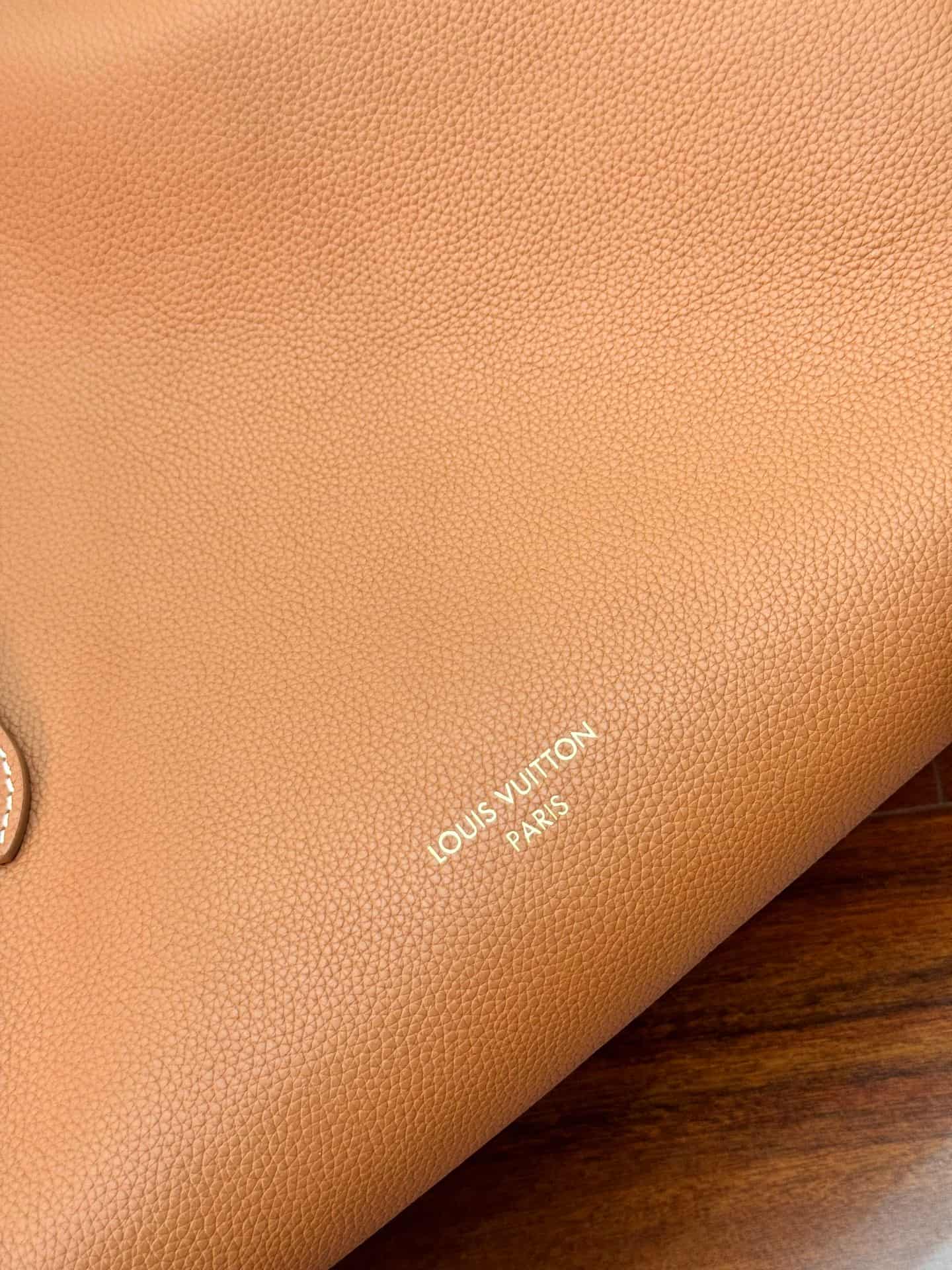 Louis Vuitton Low Key Cabas MM Cognac Brown Grained calfskin M25342 TOP