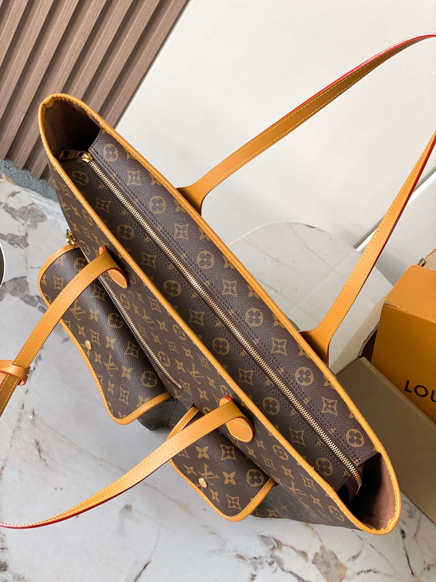 Louis Vuitton Nevereverfull Cargo Monogram Archive coated canvas M2A617 TOP