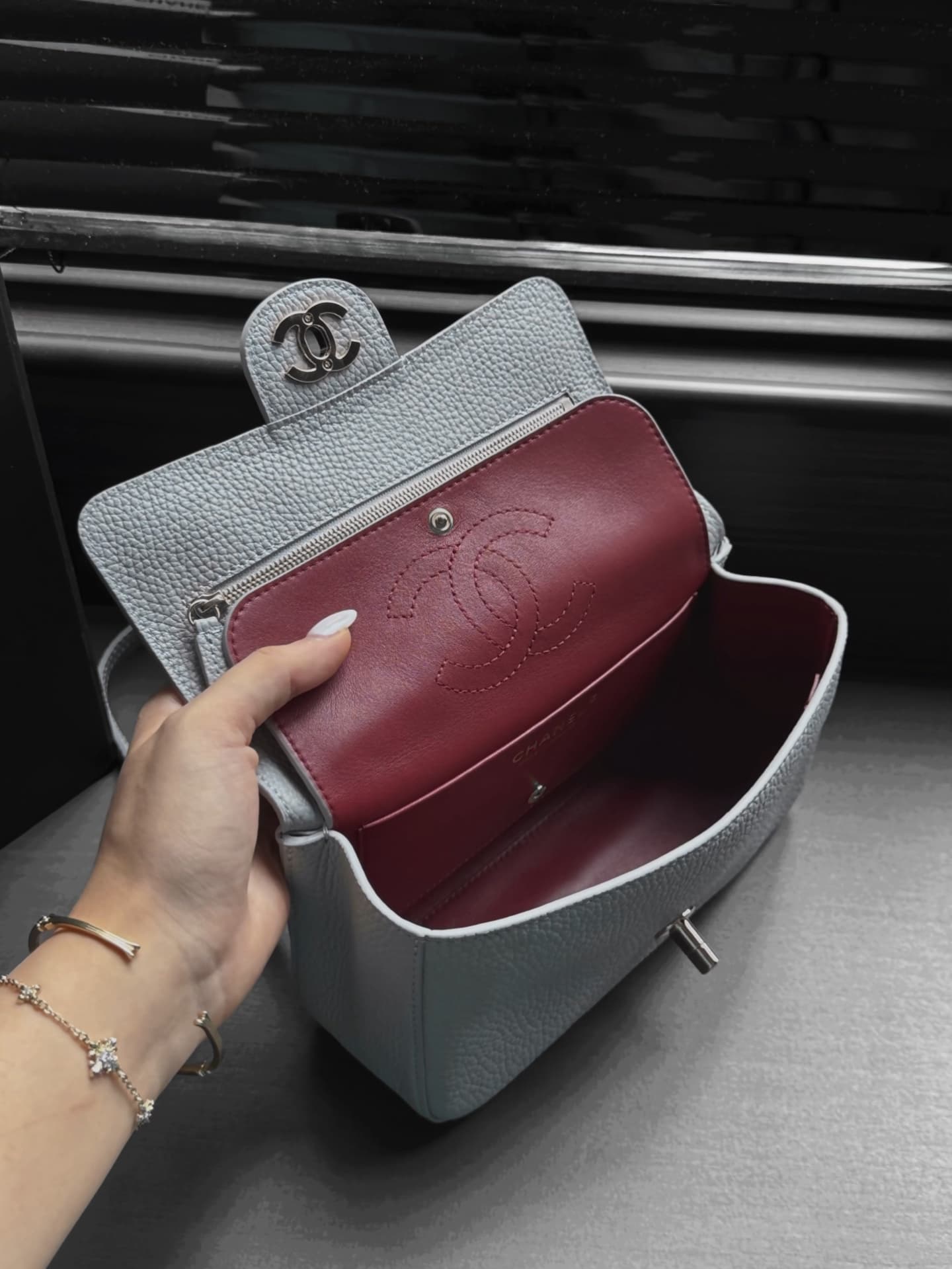CHANEL Mini flap bag Grained Calfskin&Silver-tone metal Grey AS6573 A