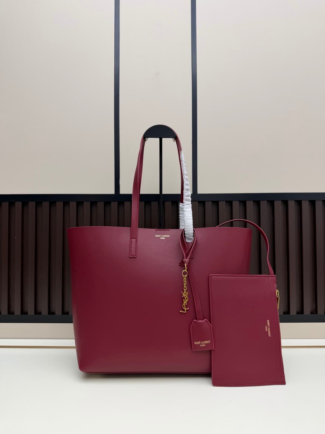 Saint Laurent Shopping Bag in Claret Leather High