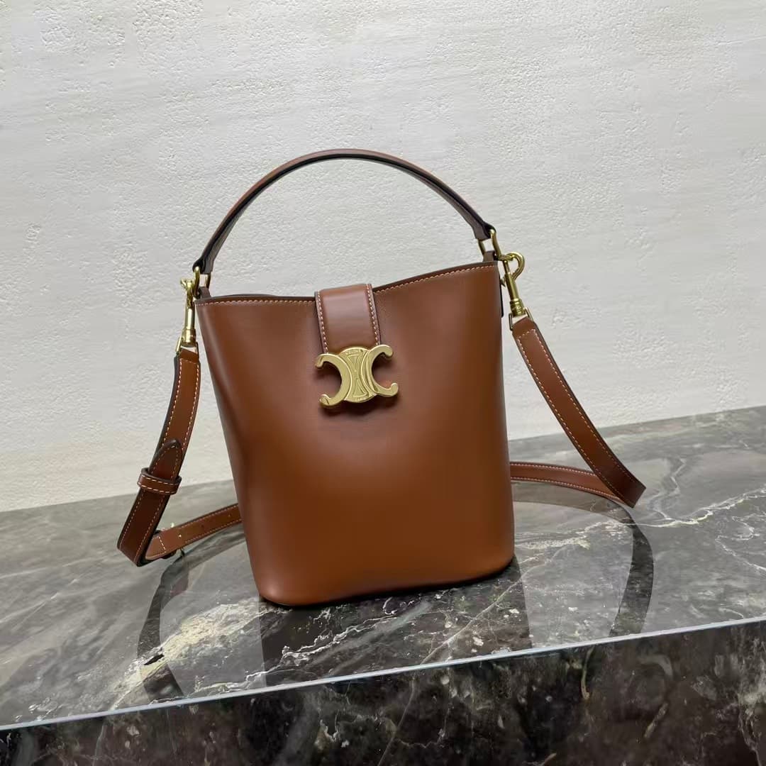 Celine SMALL BUCKET LOUISE IN SMOOTH CALFSKIN TAN High