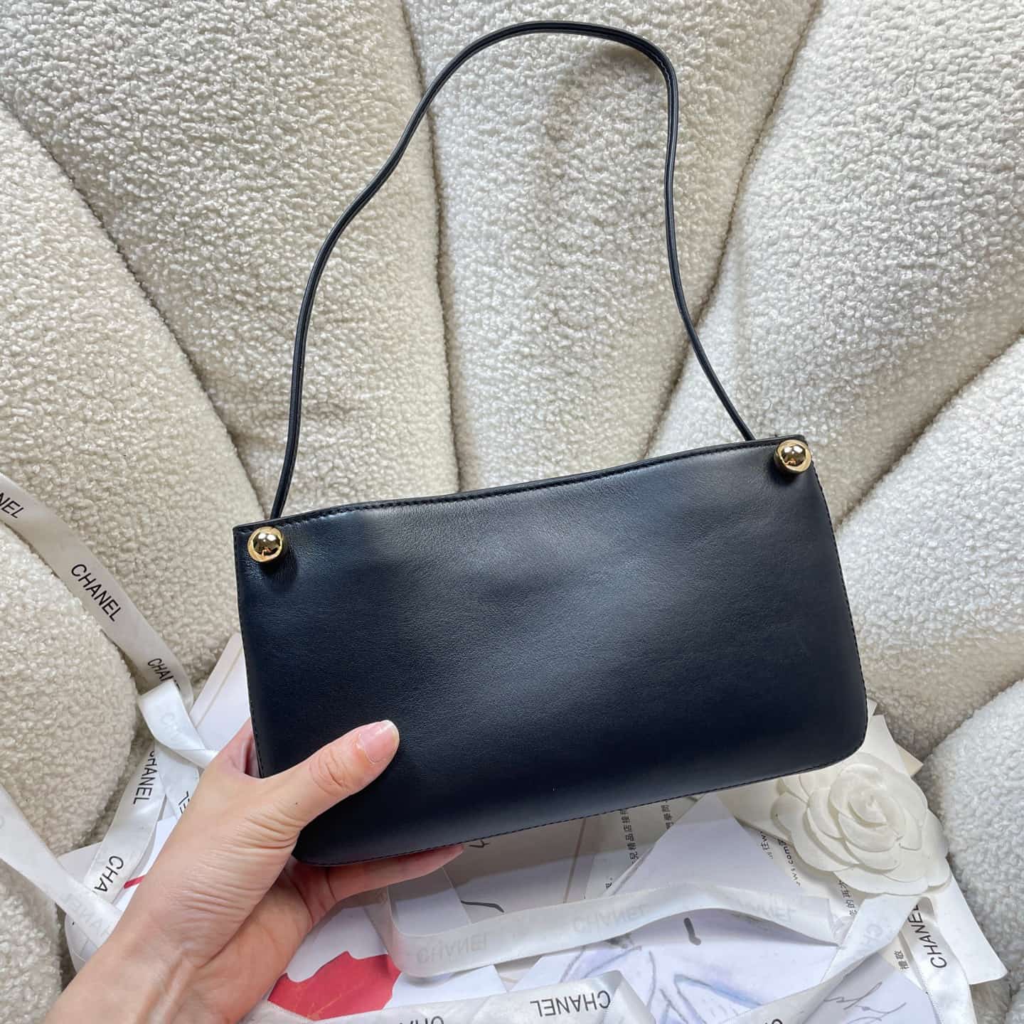 Chanel Shoulder Bag Shiny Calfskin& Gold-Tone Metal Black AS6238 High