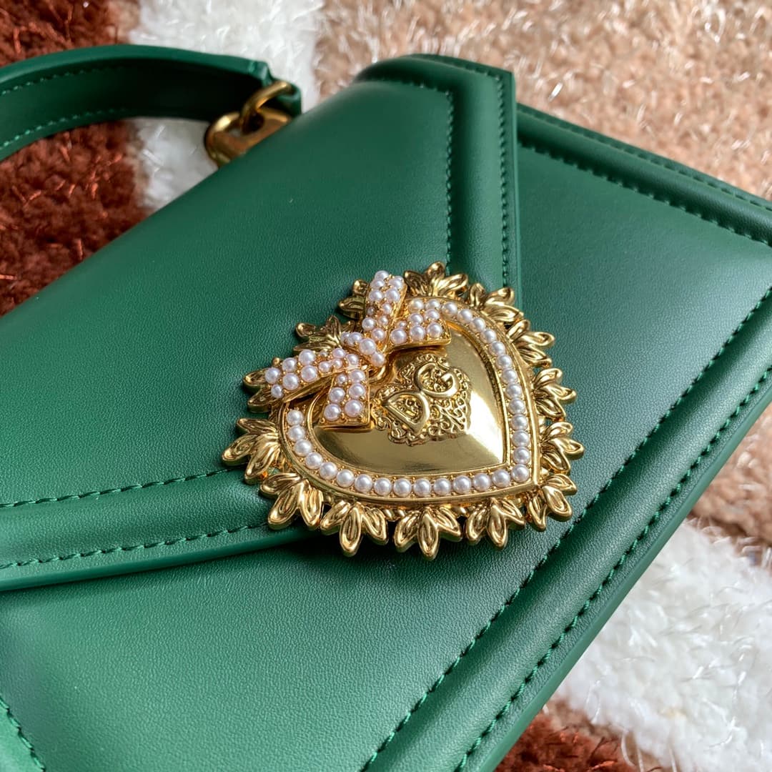 Dolce & Gabbana Small Devotion bag in smooth calfskin in Green High
