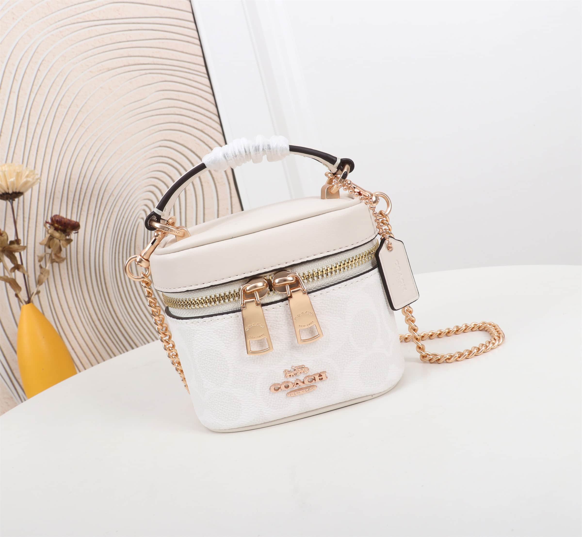 COACH Ava Crossbody Bag in Signature Canvas White CY733 High