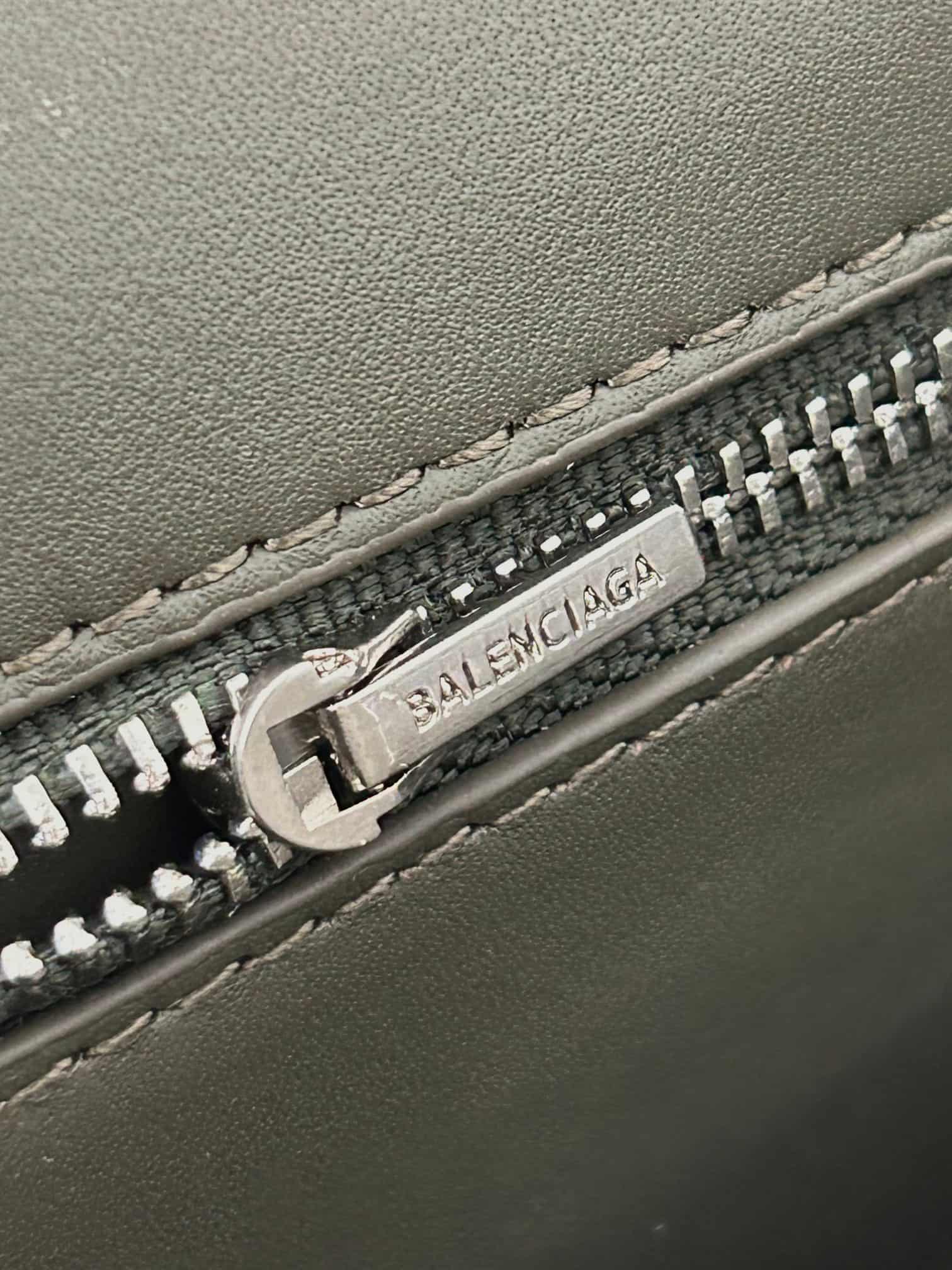 Balenciaga Rodeo Small Bag in Khaki Leather With Silver-Tone Metal TOP