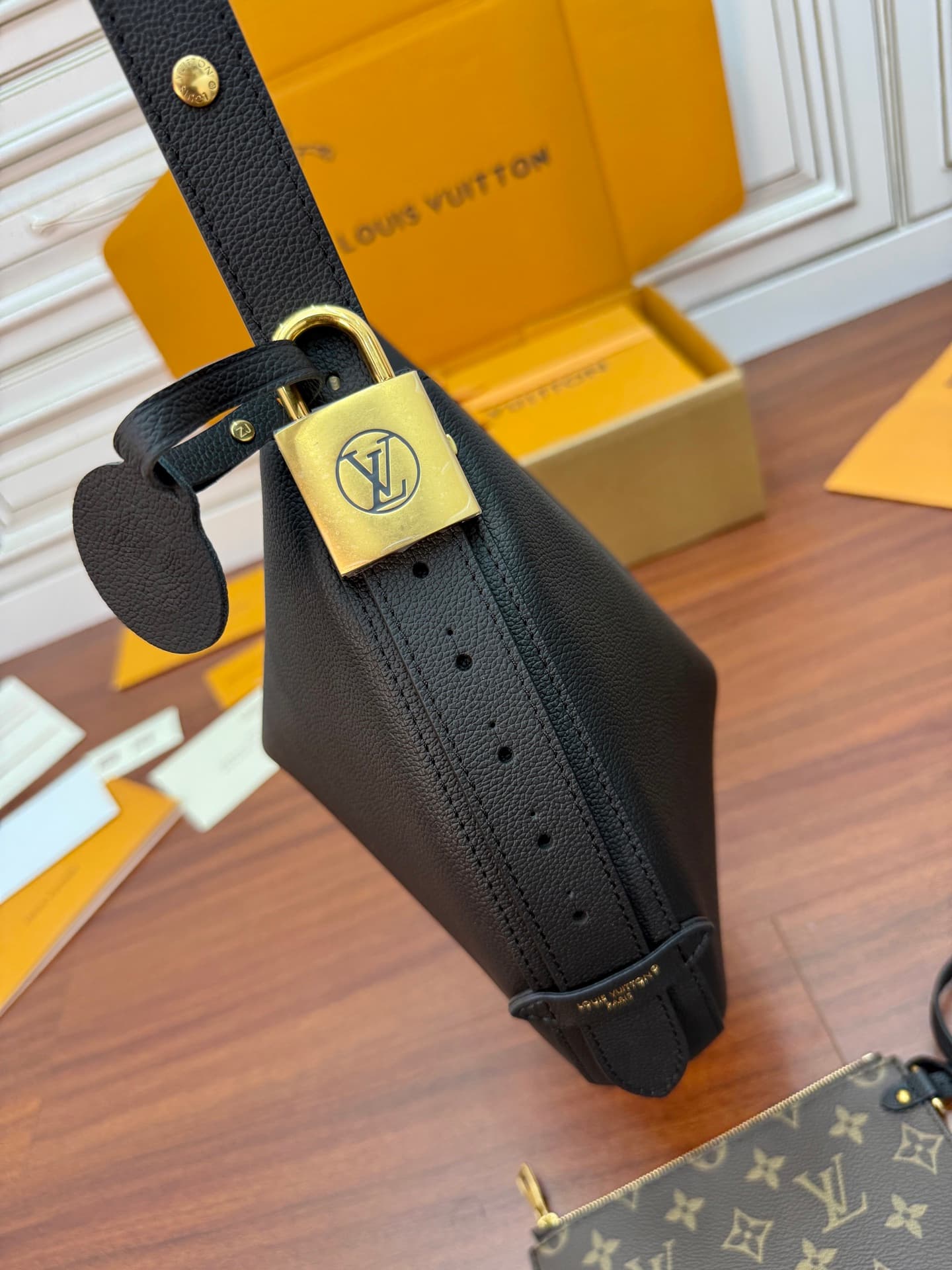Louis Vuitton Low Key Cookie MM  Calf leather M14417 Black TOP