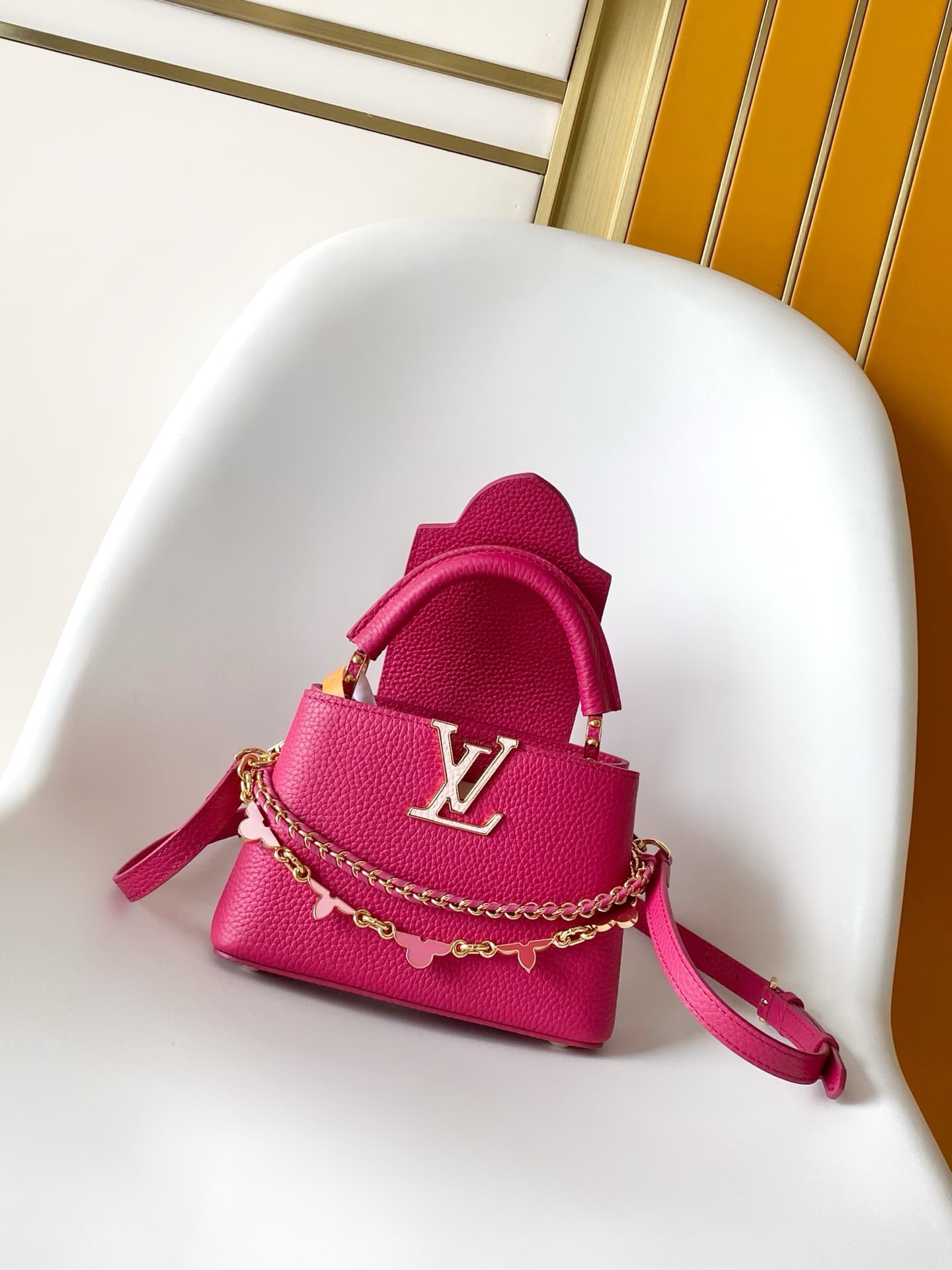 Louis Vuitton Capucines Mini Rose Fuchsia Taurillon leather M29952 TOP