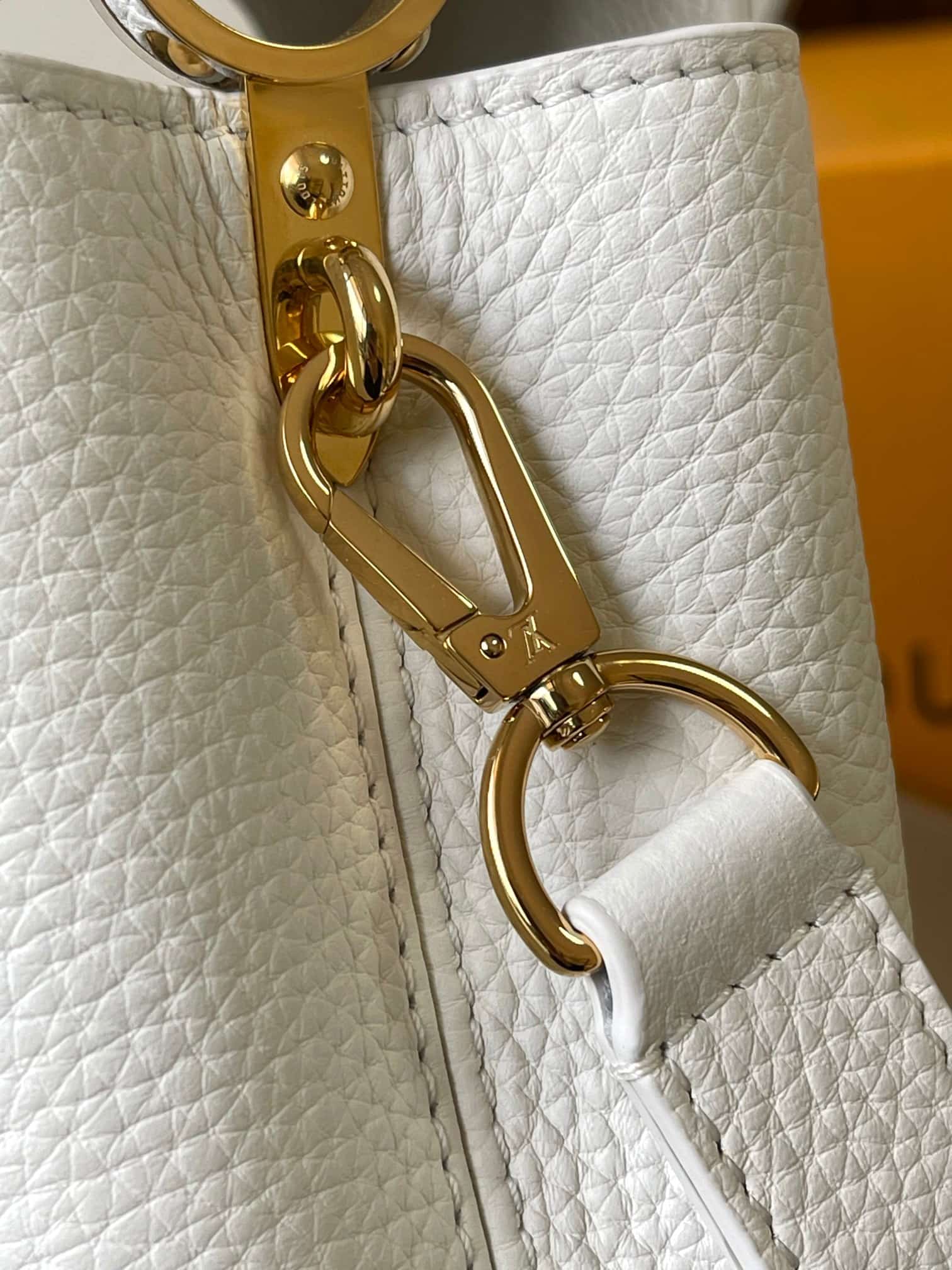 Louis Vuitton Capucines Mini Taurillon Leather M21416 Snow White Top