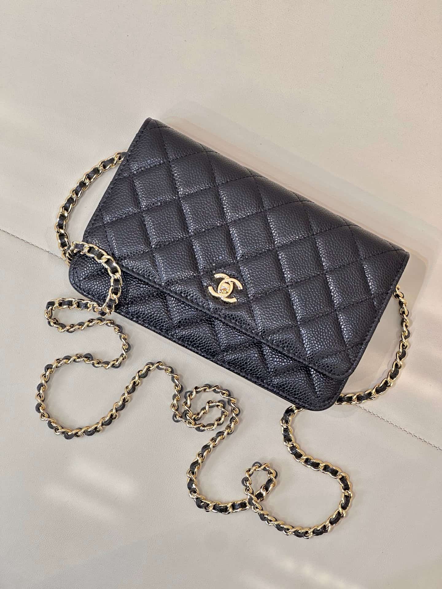 Chanel Classic Wallet on Chain Grained Shiny Calfskin & Gold-Tone Metal AP4241 Black TOP
