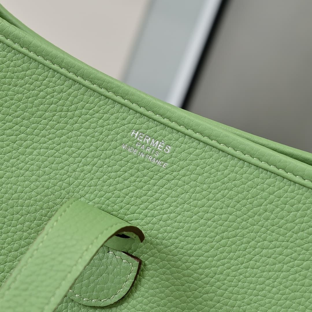 Hermes Evelyne III PM Bag Clemence Leather In Light Green High
