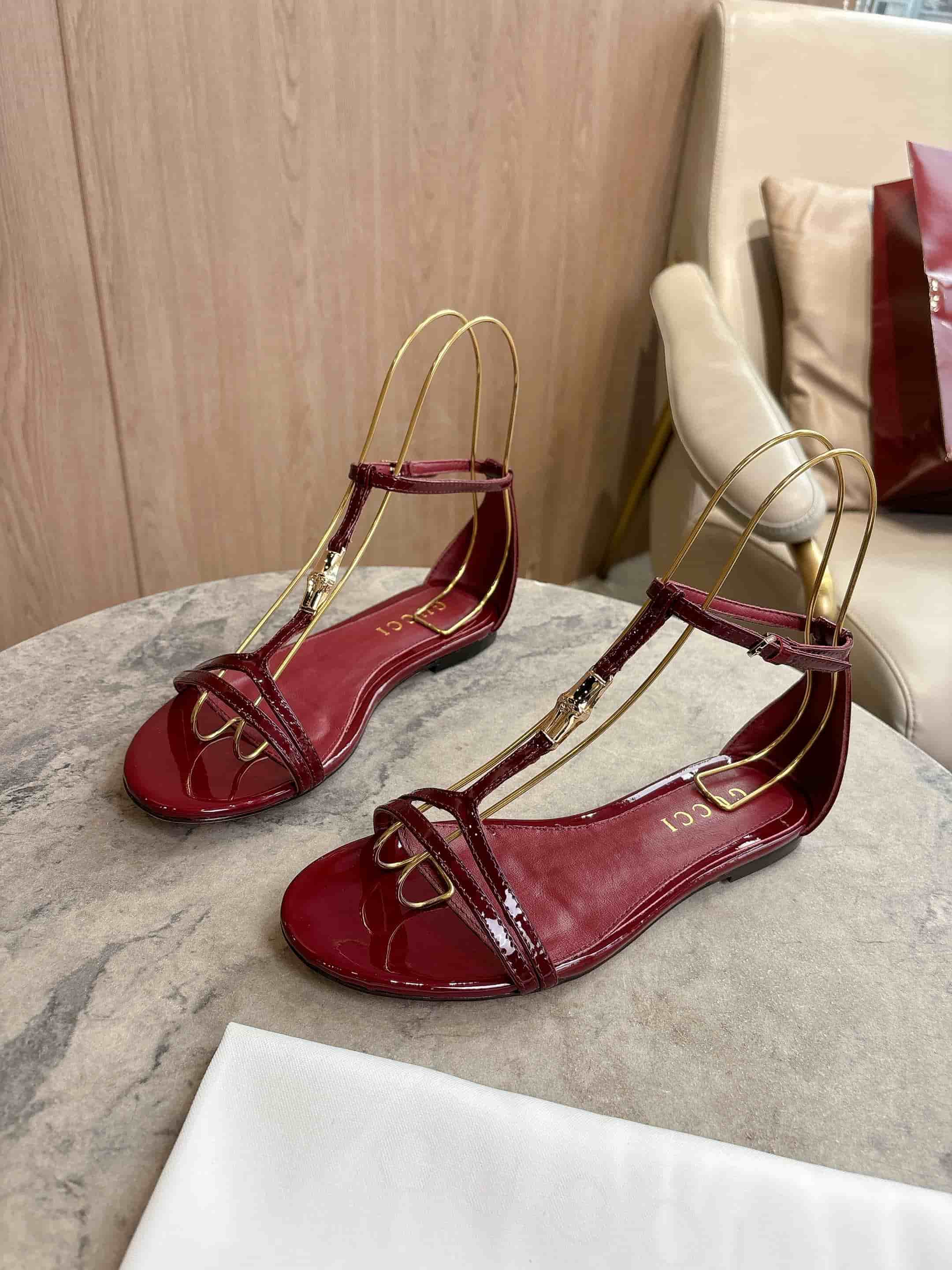 Gucci thong sandal with Bamboo Shoes Women