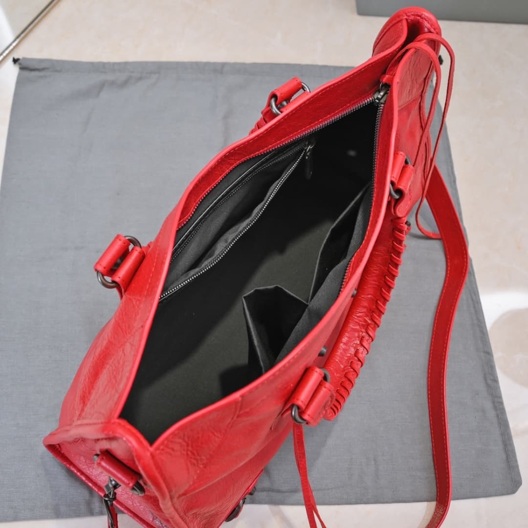 WOMEN'S LE CITY Medium Bag Black Metal Red High