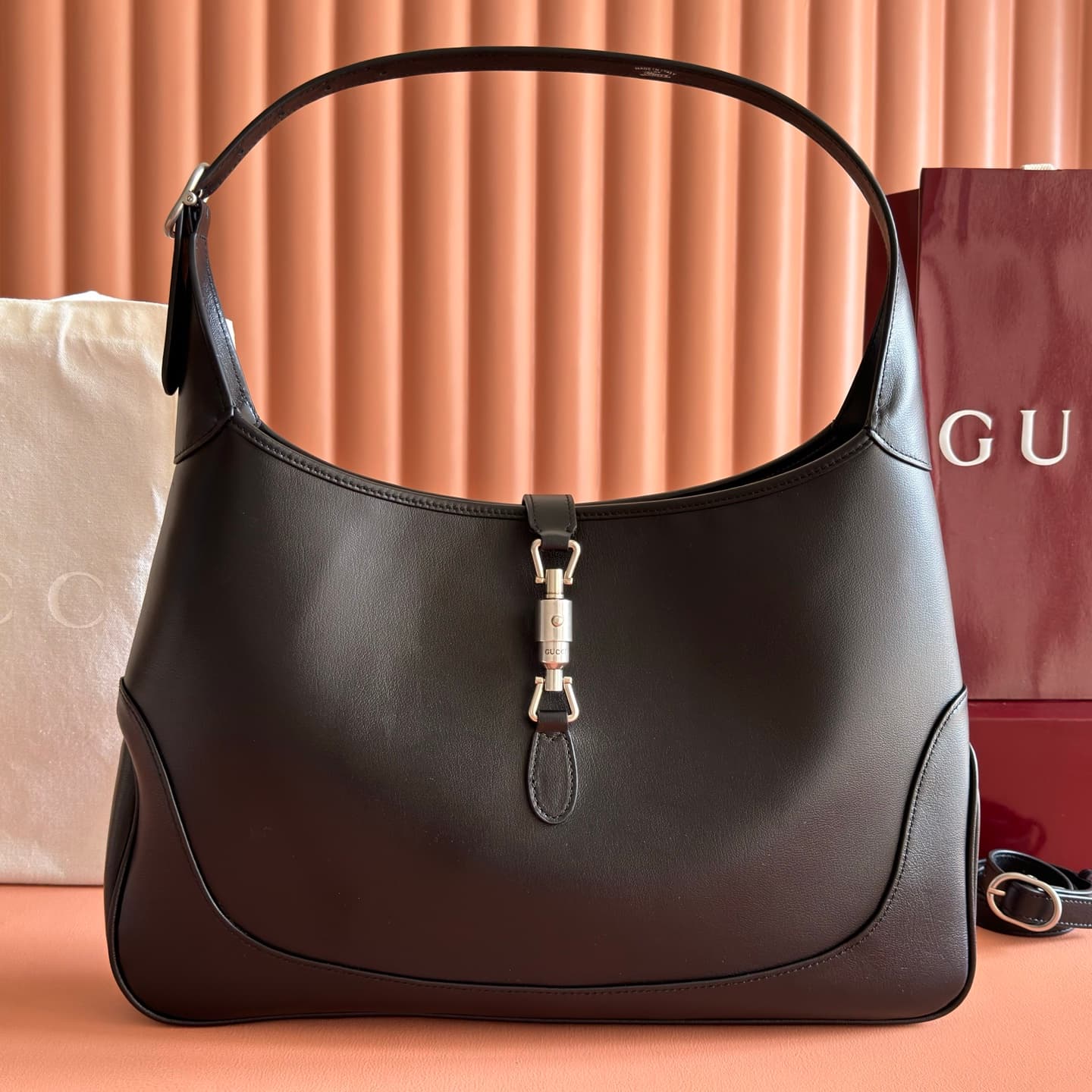 Gucci Jackie 1961 large crossbody bag Dark brown soft grainy leather 863279 High