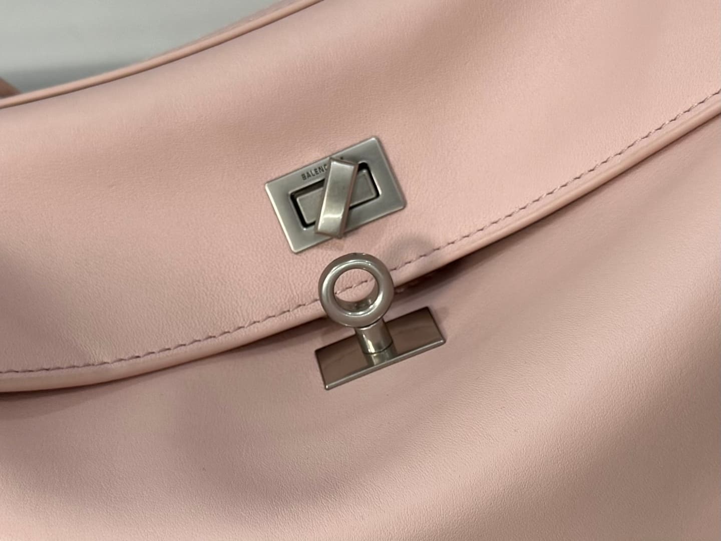 Balenciaga Rodeo Small Bag in Pink Leather With Silver-Tone Metal TOP