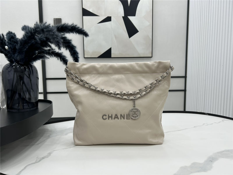 Chanel 22 SMALL HANDBAG Shiny Calfskin & Silver-Tone Metal AS3260 Nude High