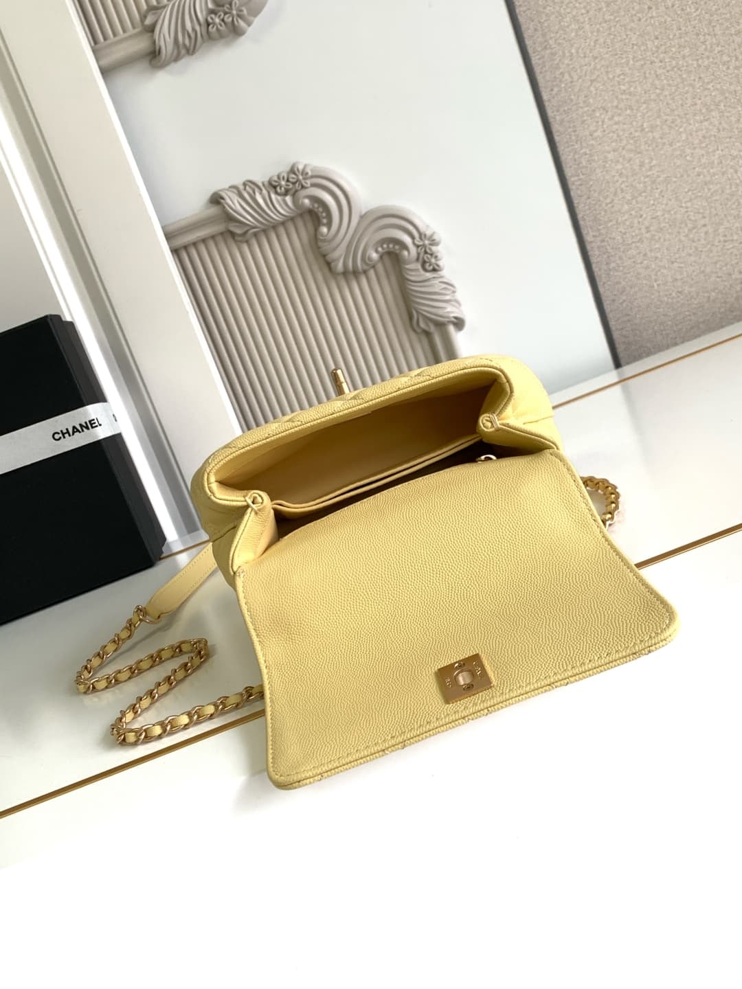 MINI FLAP BAG WITH TOP HANDLE AS2215 Grained Calfskin & Gold Metal Yellow A