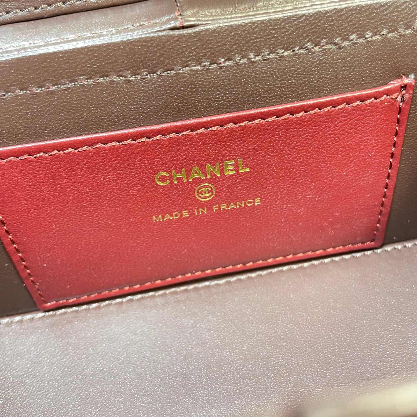 Chanel Long Vanity with Leather Strap Grained Shiny Calfskin & Gold-Tone Metal Dark Blwon AP5067 A