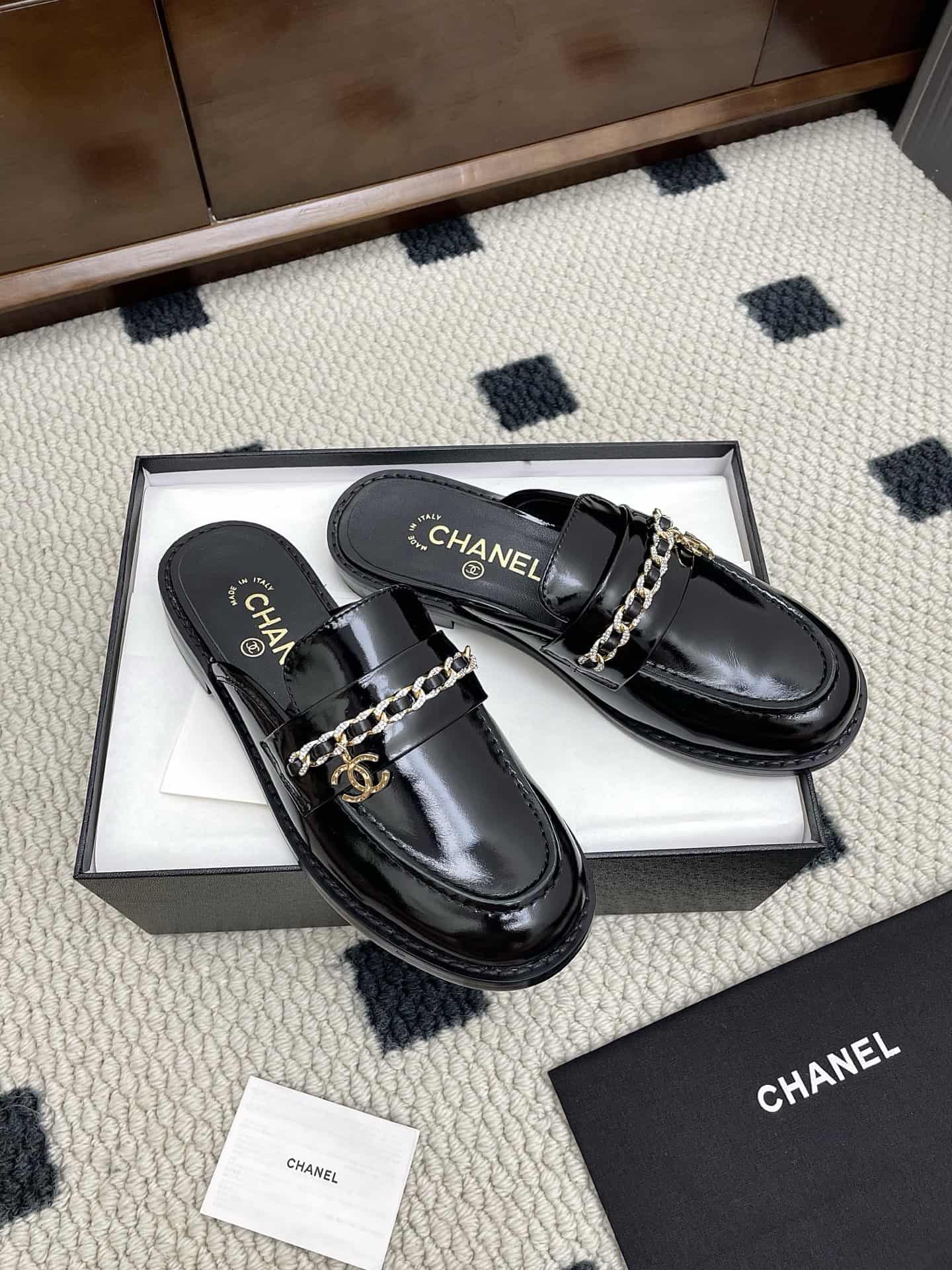 Chanel Sandal shoes Women