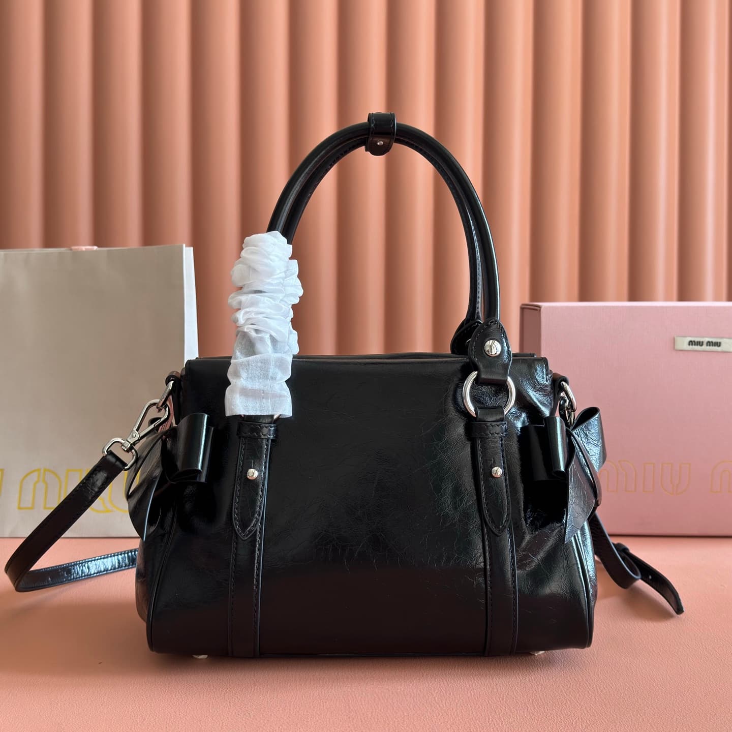 Miu Miu Shiny leather top-handle bag Black Calfskin 5BA327 TOP