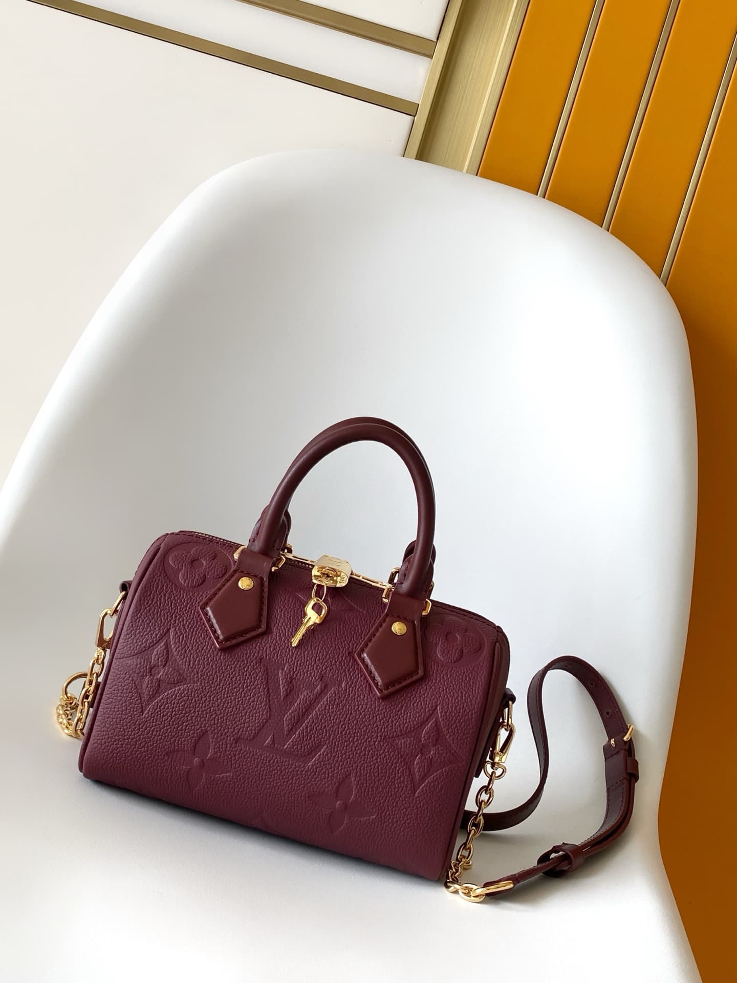 Louis Vuitton Speedy Bandouliere 20 Grenat Red Debossed grained cowhide leather M25929 High