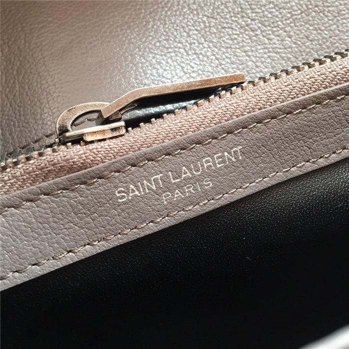 COLLEGE MEDIUM CHAIN BAG IN QUILTED LEATHER Taupe High