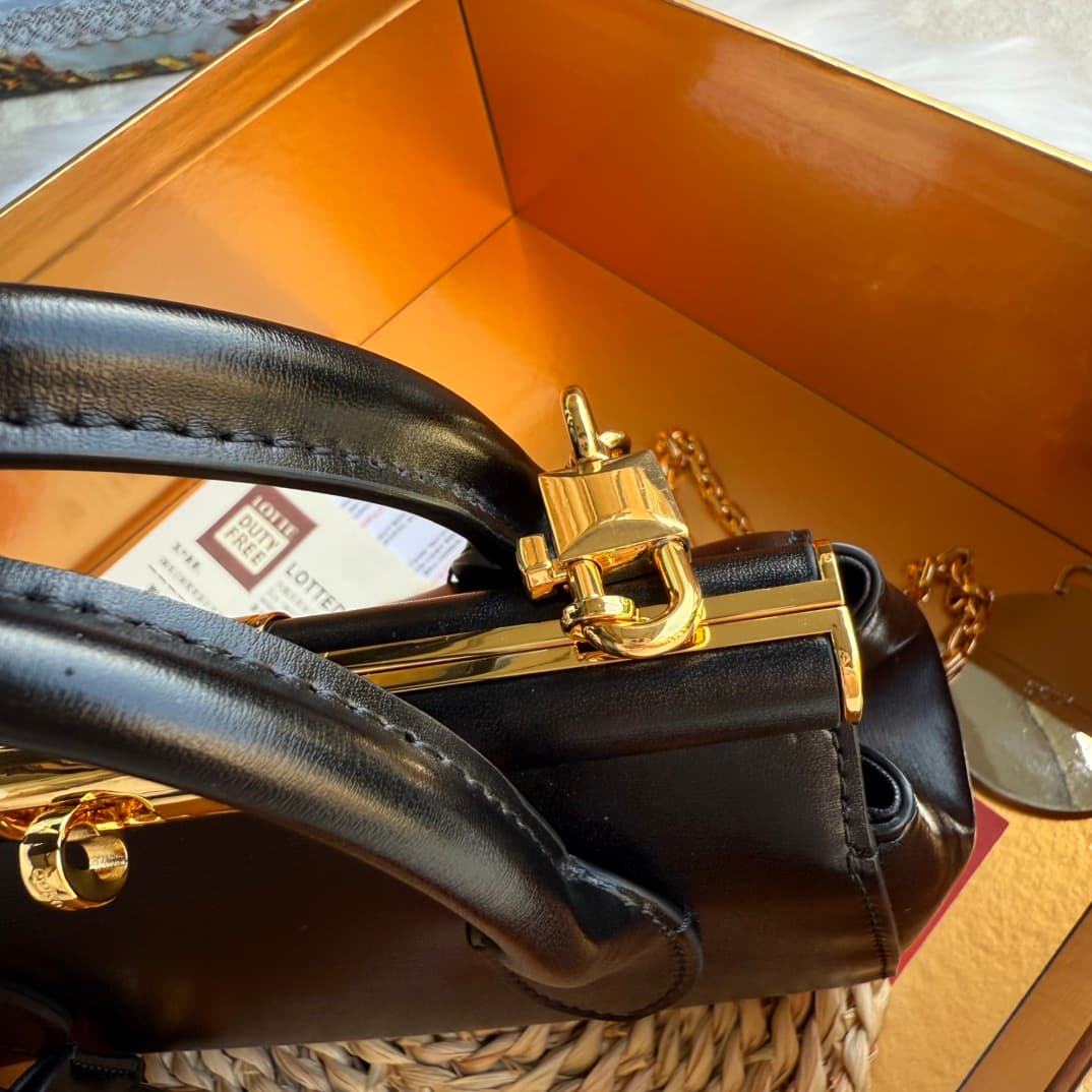 Dolce & Gabbana Mini Marlene Day leather tote bag black High