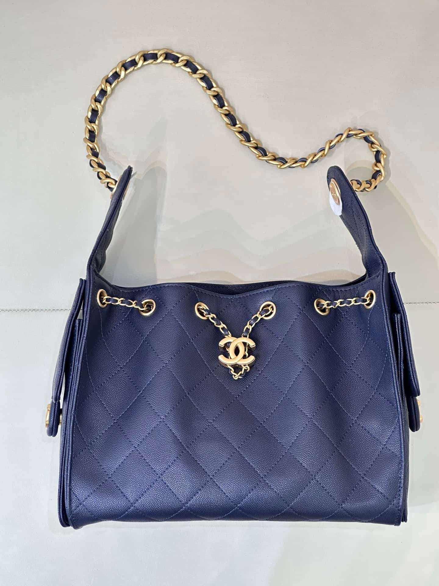 Chanel 25 Small Hobo handbag AS5293 Grained Calfskin & Gold-tone Metal Dark Blue TOP