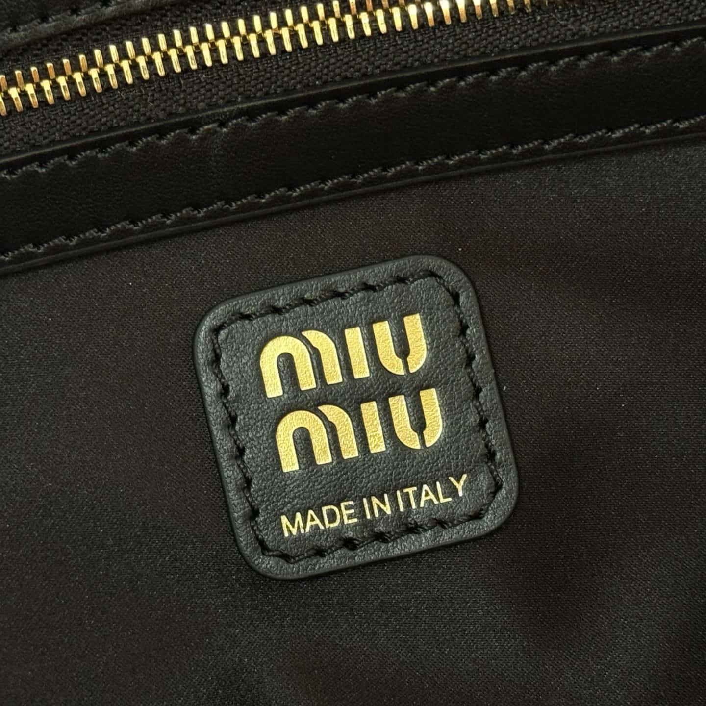 Miu Miu Black Beau Leather Bag 5BB193 TOP