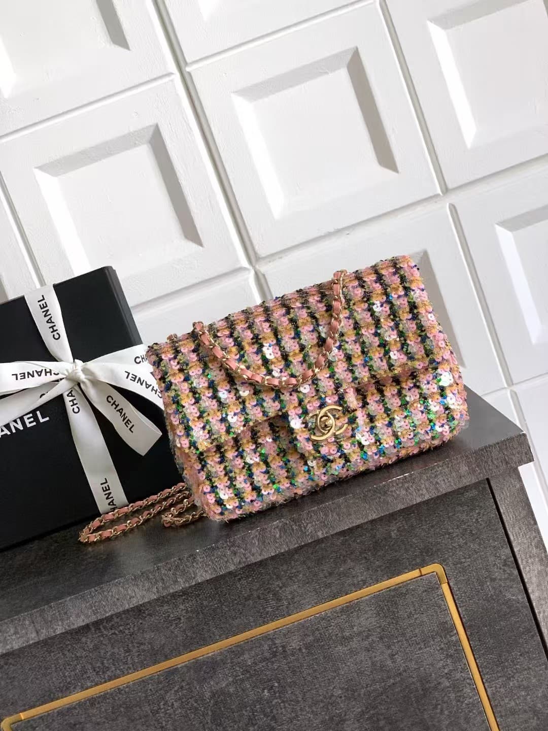 Chanel Flap Bag Sequins & Gold-Tone Metal AS4561 A