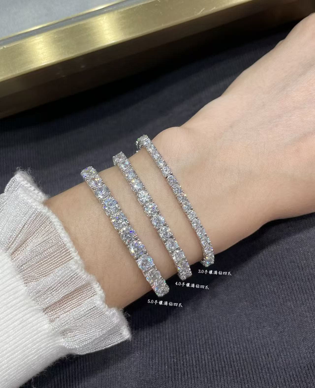 Cartier Bracelet Hand-set high carbon diamonds 3.0