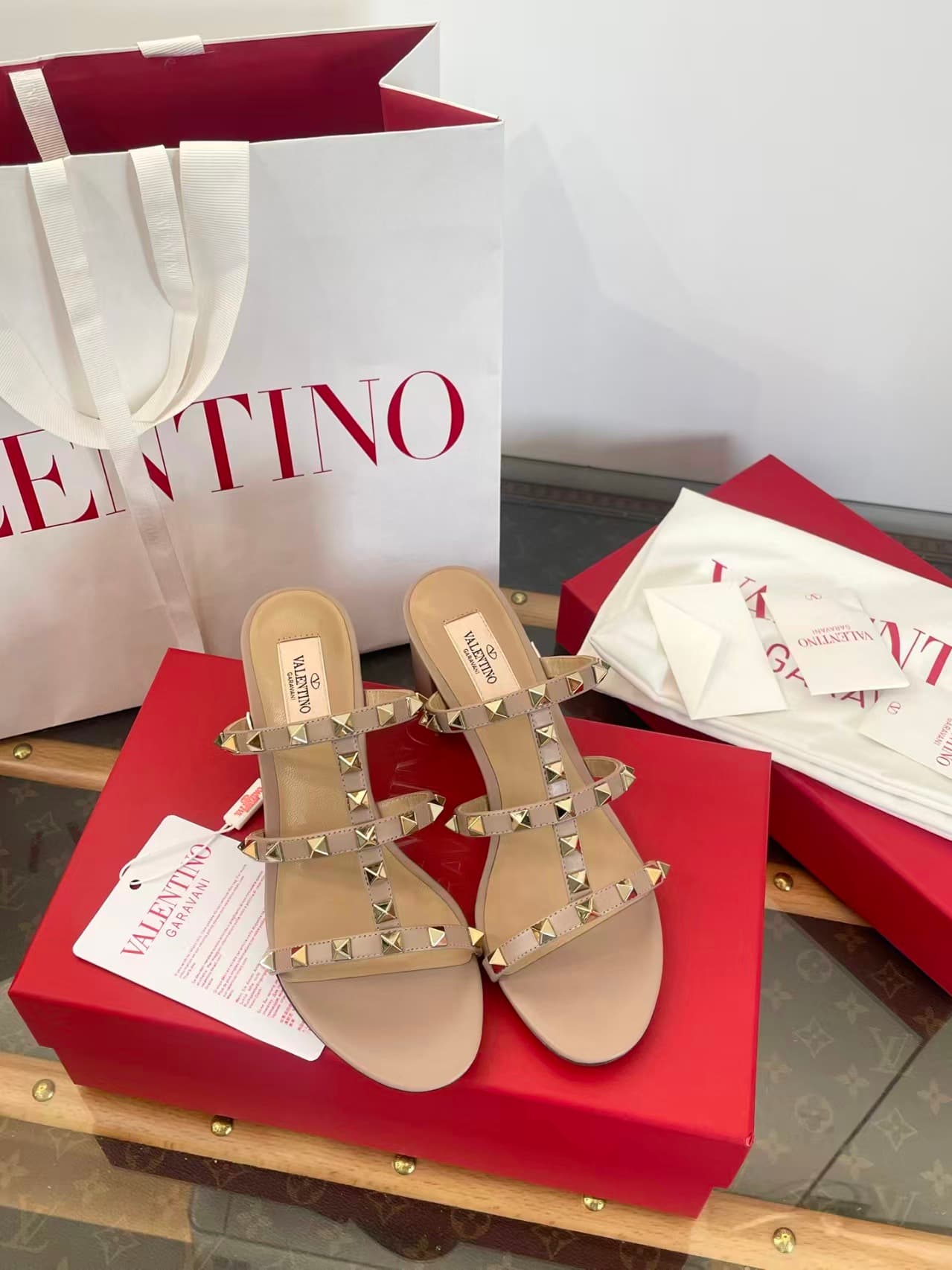 Valentino Garavani Rockstud Slide Sandals