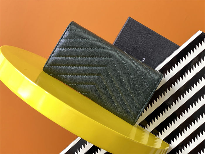 CASSANDRE MATELASSÉ LARGE FLAP WALLET IN GRAIN DE POUDRE LEATHER Grey High