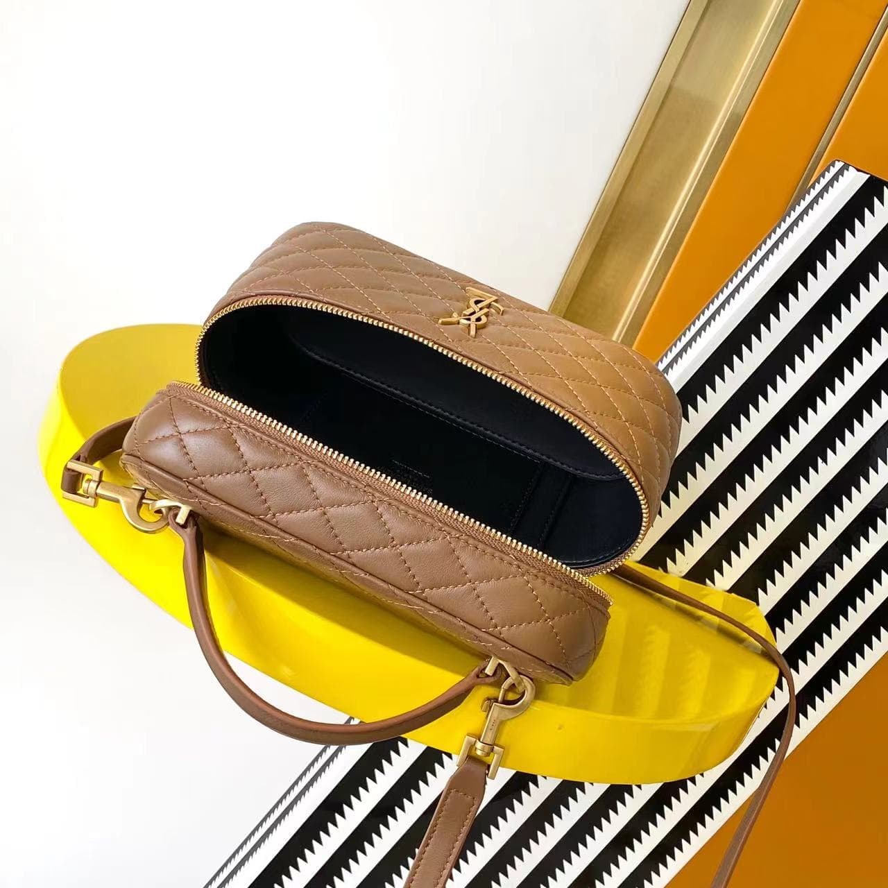 GABY VANITY BAG LAMBSKIN Camel High