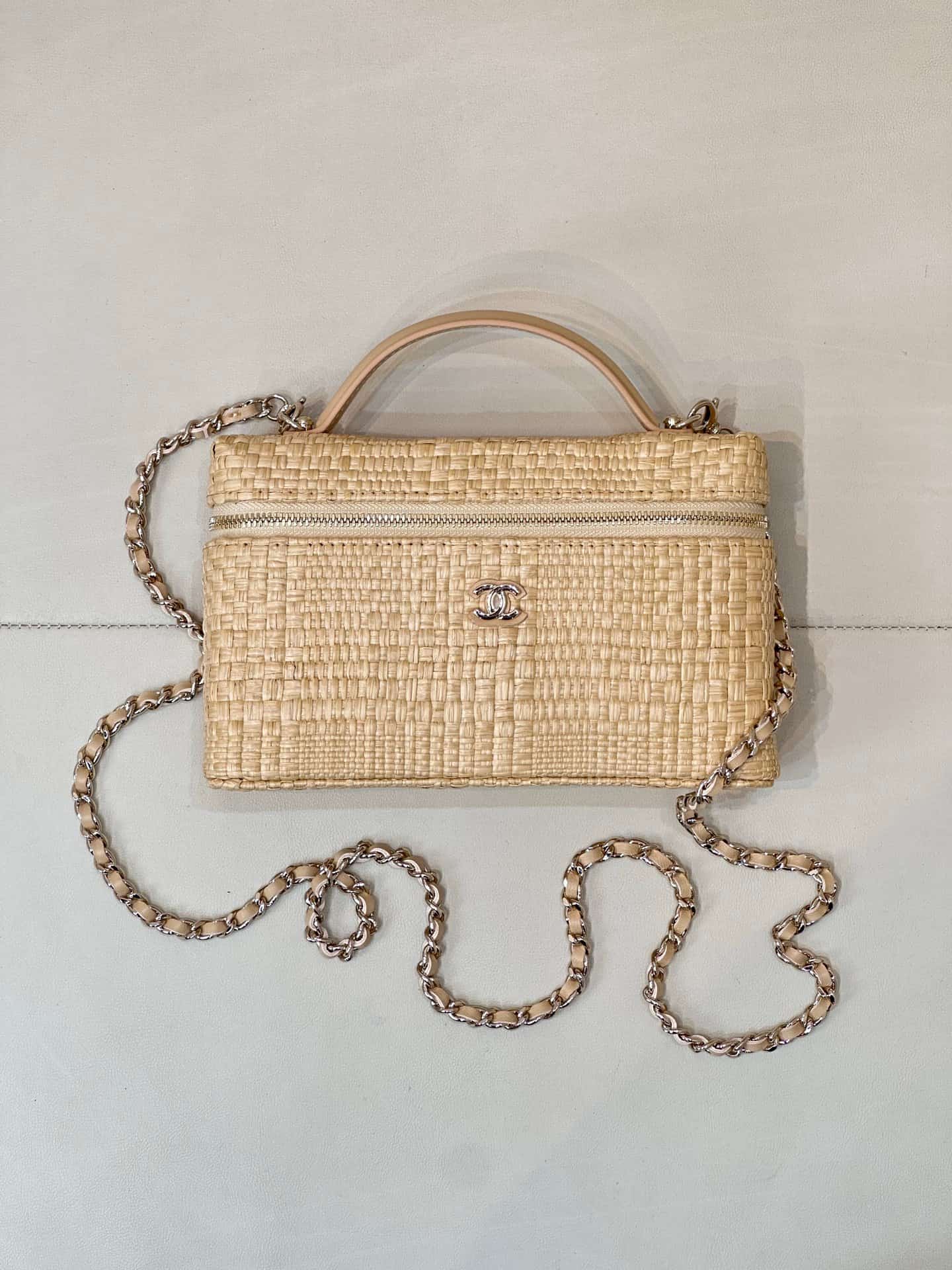 Chanel Classic Vanity with Chain Braided Raffia & Gold-Tone Metal Beige AP4385 TOP