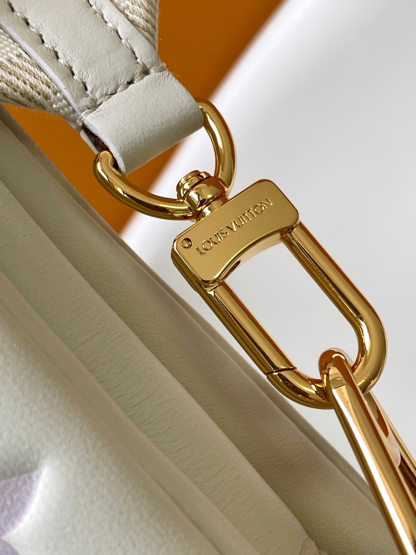 Louis Vuitton Coussin PM Dream Cream Lamb leather M25507 High