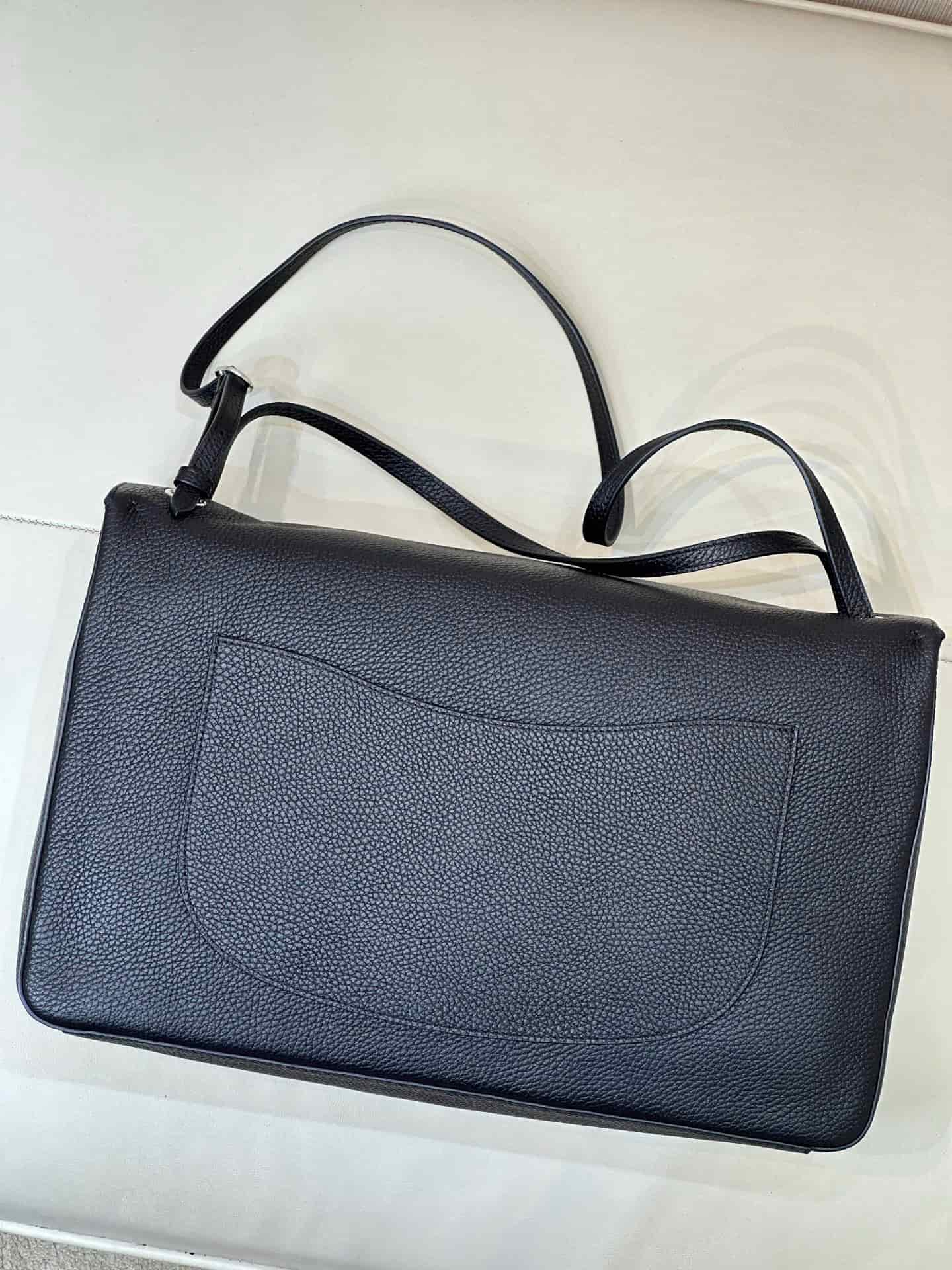 Chanel Maxi Flapbag Grained Calfskin & Silver Metal Black AS6233 TOP