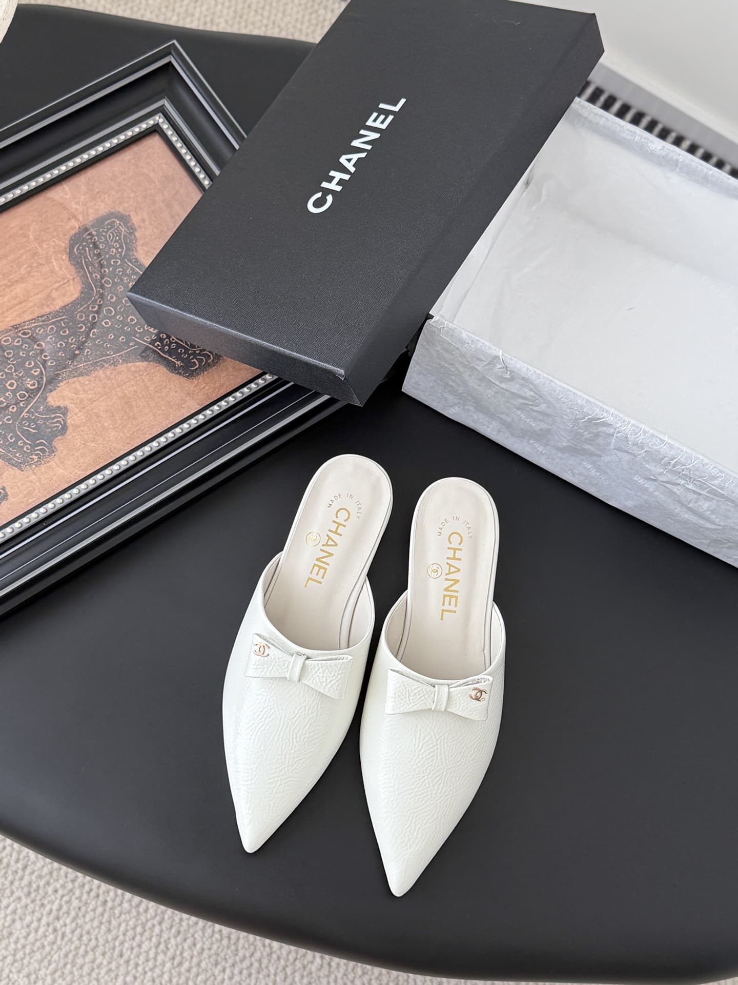 Chanel Crumpled patent calfskin Mules shoes Women