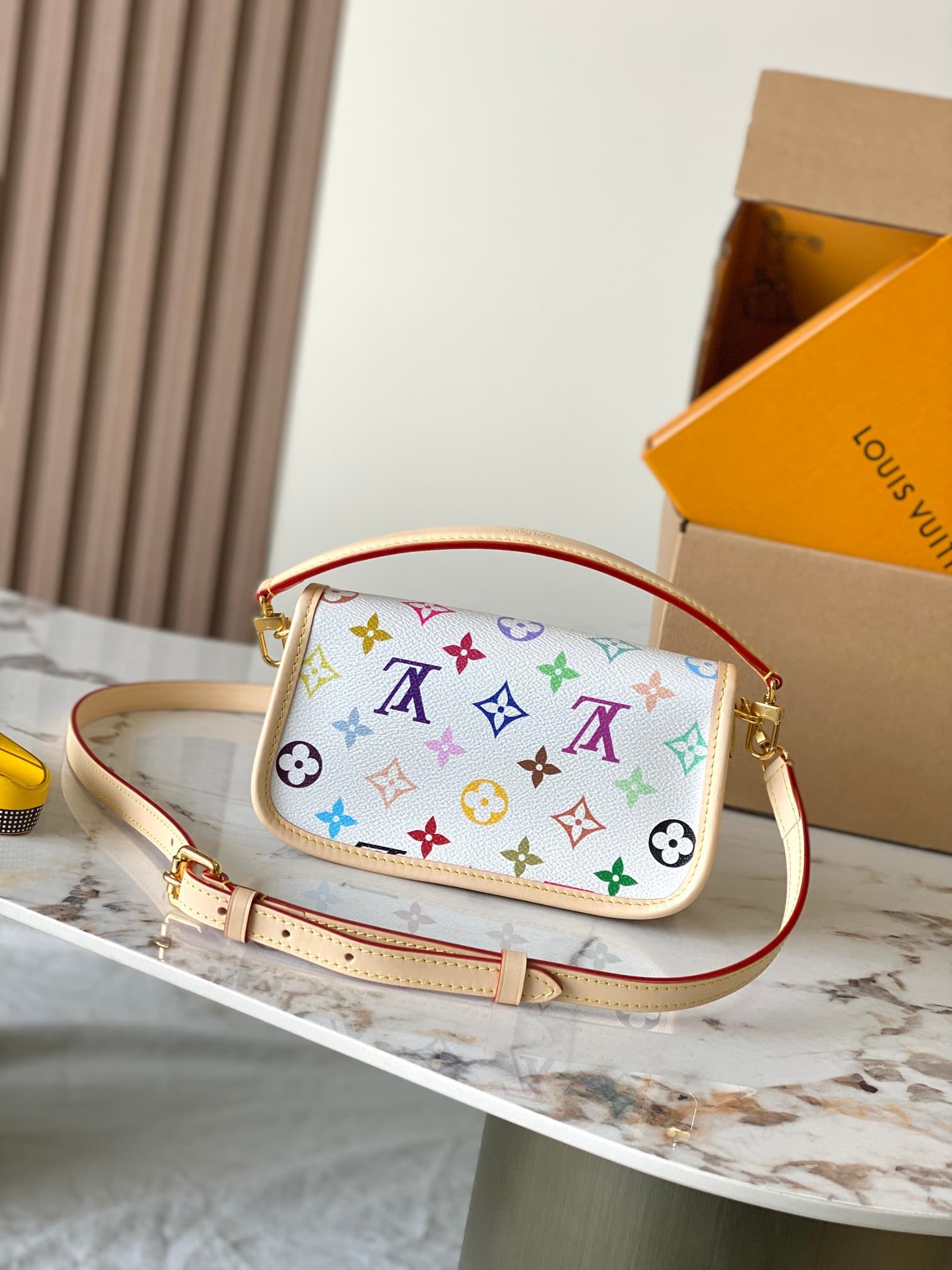 Louis Vuitton x Murakami Bolsa Diane Nano Canvas Monogram M14194 Top