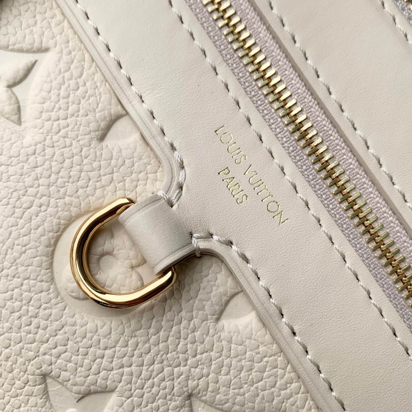 Louis Vuitton Skyline PM Cream Cowhide leather M29153 High
